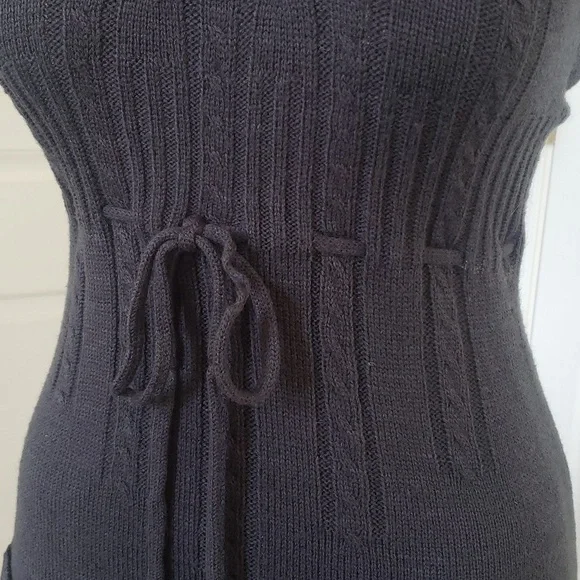 Vintage Y2K Knit Dress with Pockets - Picture 10 of 14